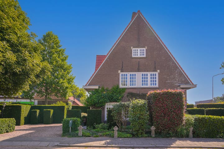 Photo 49 of Kerkstraat 2