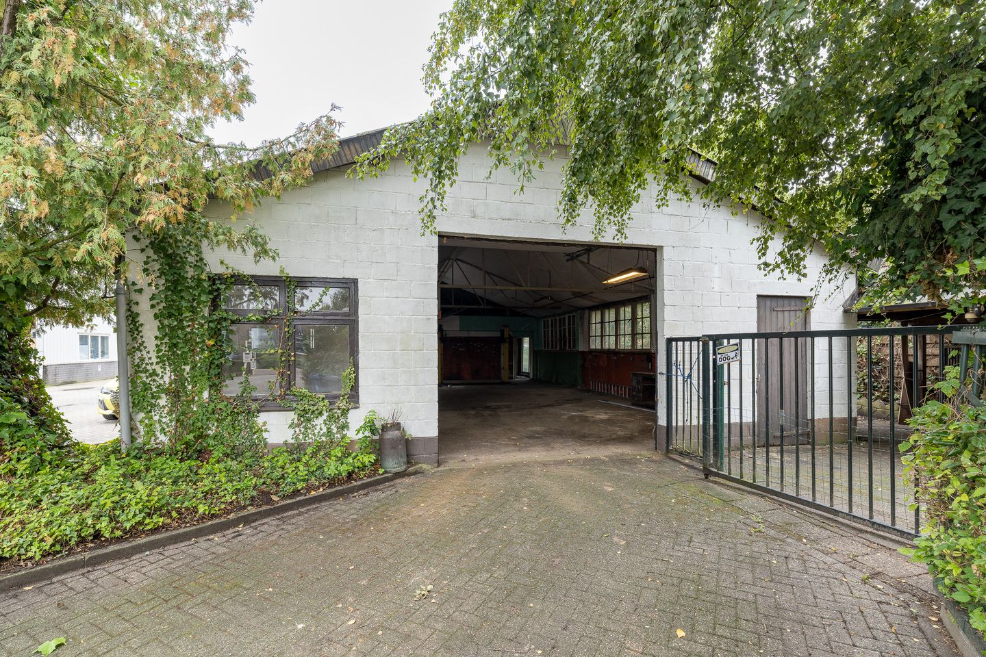 Bekijk foto 2 van Valkseweg 42