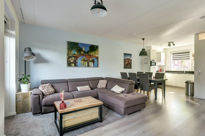 Foto 4 van Meidoornstraat 2