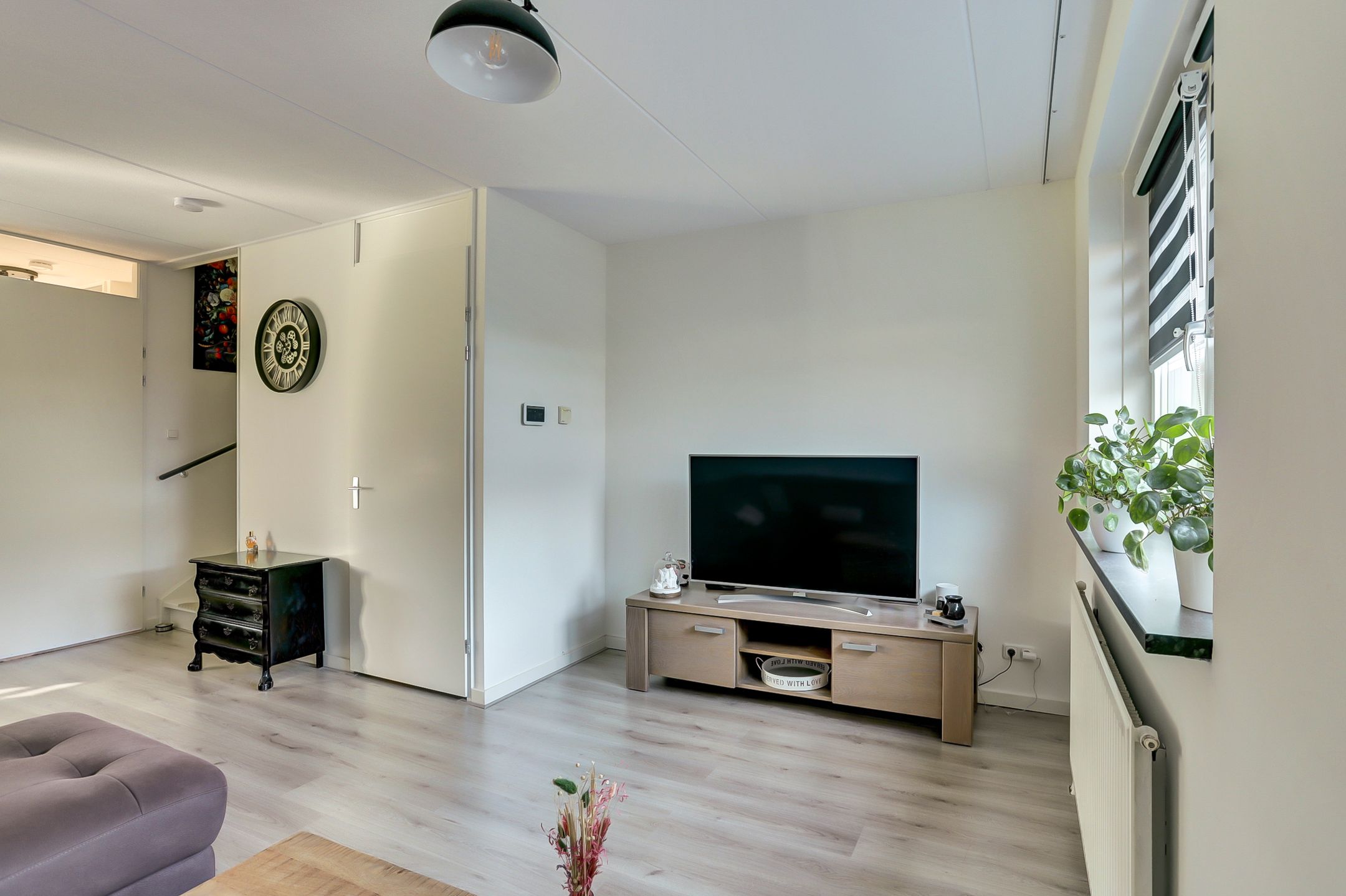 Photo 6 of Meidoornstraat 2