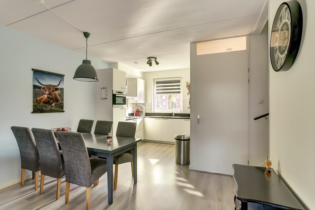 Photo 8 of Meidoornstraat 2