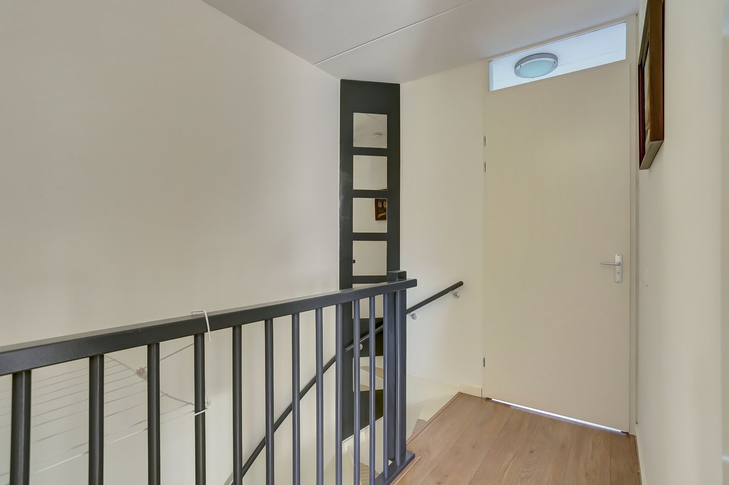 Photo 10 of Meidoornstraat 2