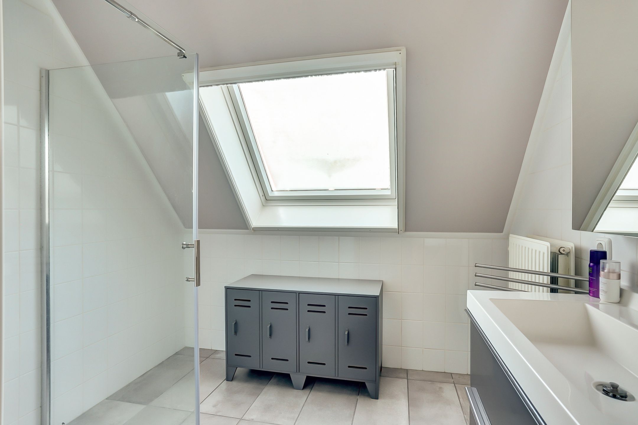 Photo 15 of Meidoornstraat 2