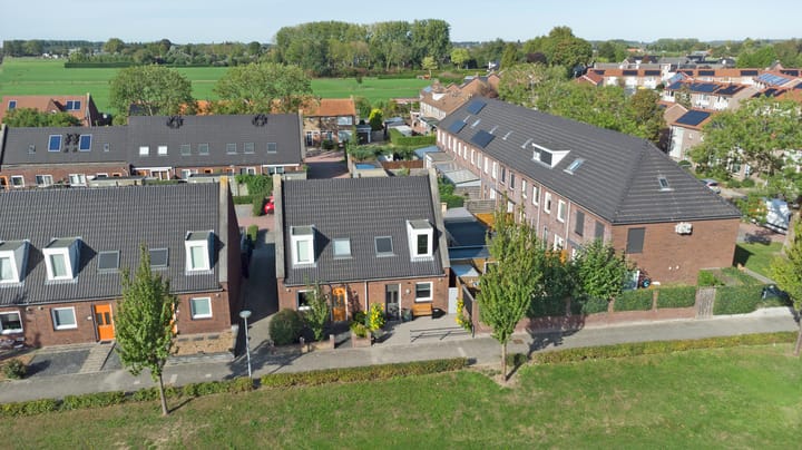 Foto 23 van Meidoornstraat 2