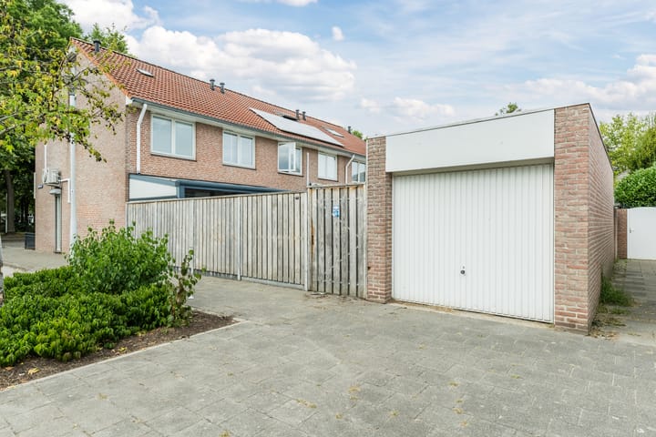 Foto 27 van Dinxperlolaan 6