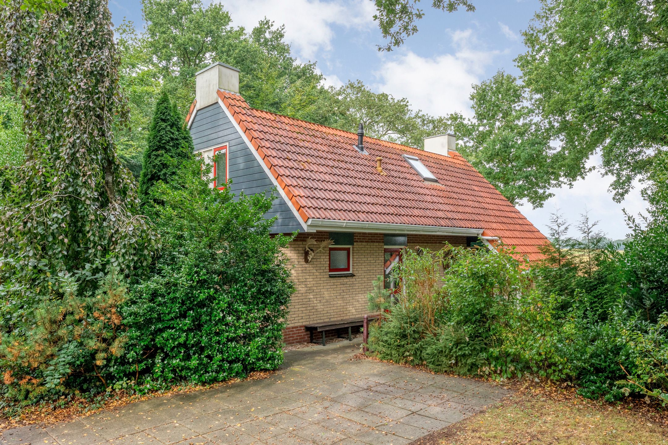 Foto 6 van Zonnebloemweg 10-017