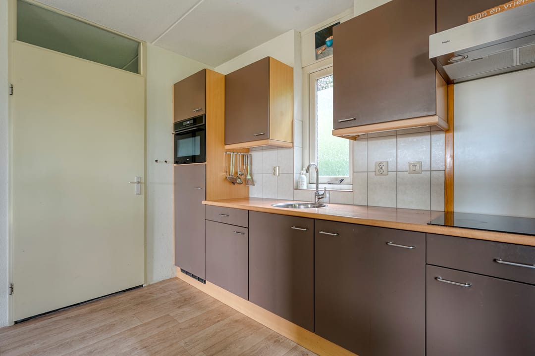 Foto 16 van Zonnebloemweg 10-017