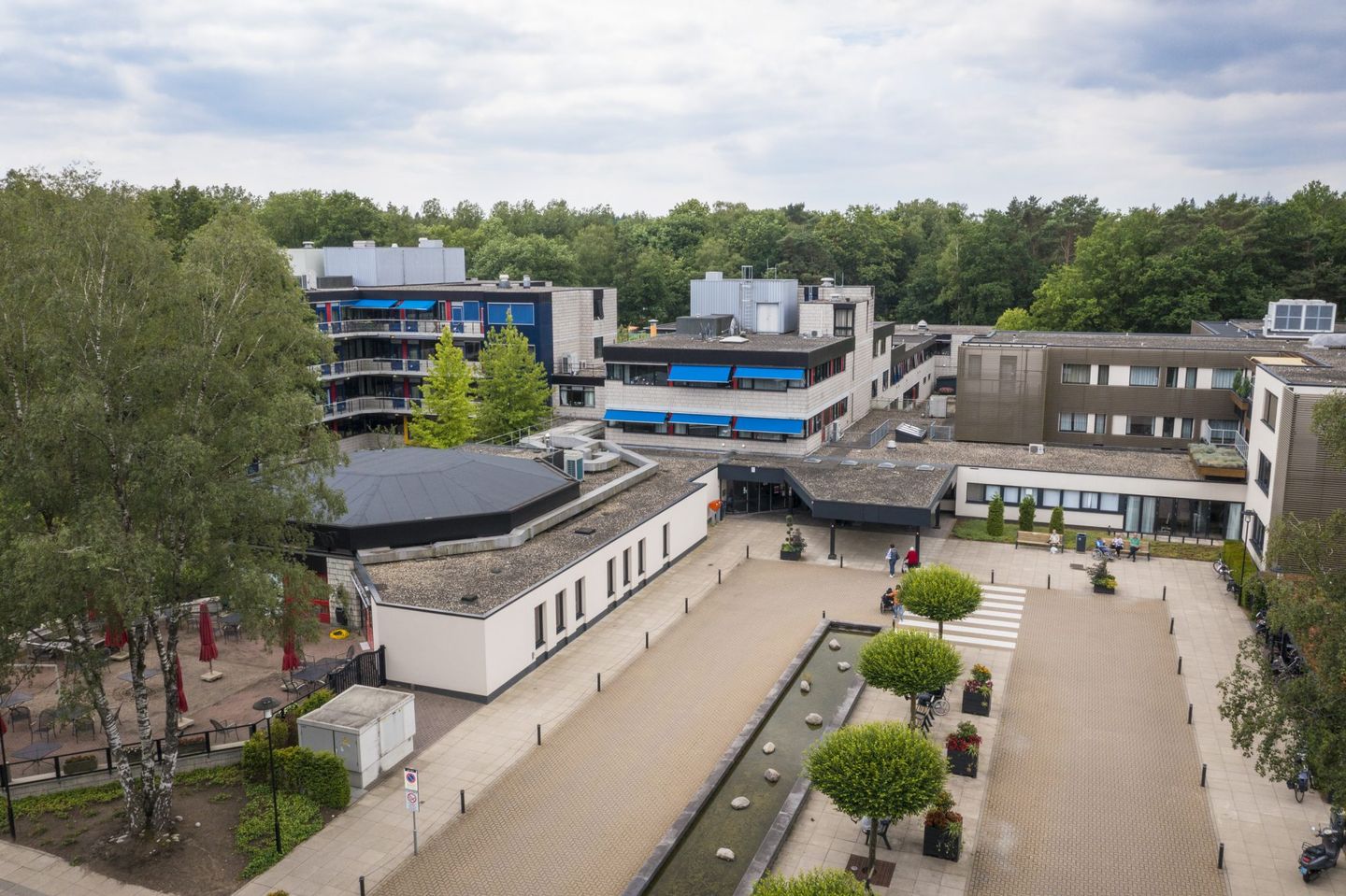 View photo 1 of Zuster Meyboomlaan 10