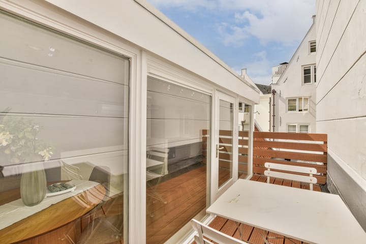 Photo 9 of Spuistraat 214-4