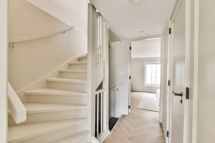 Photo 10 of Spuistraat 214-4