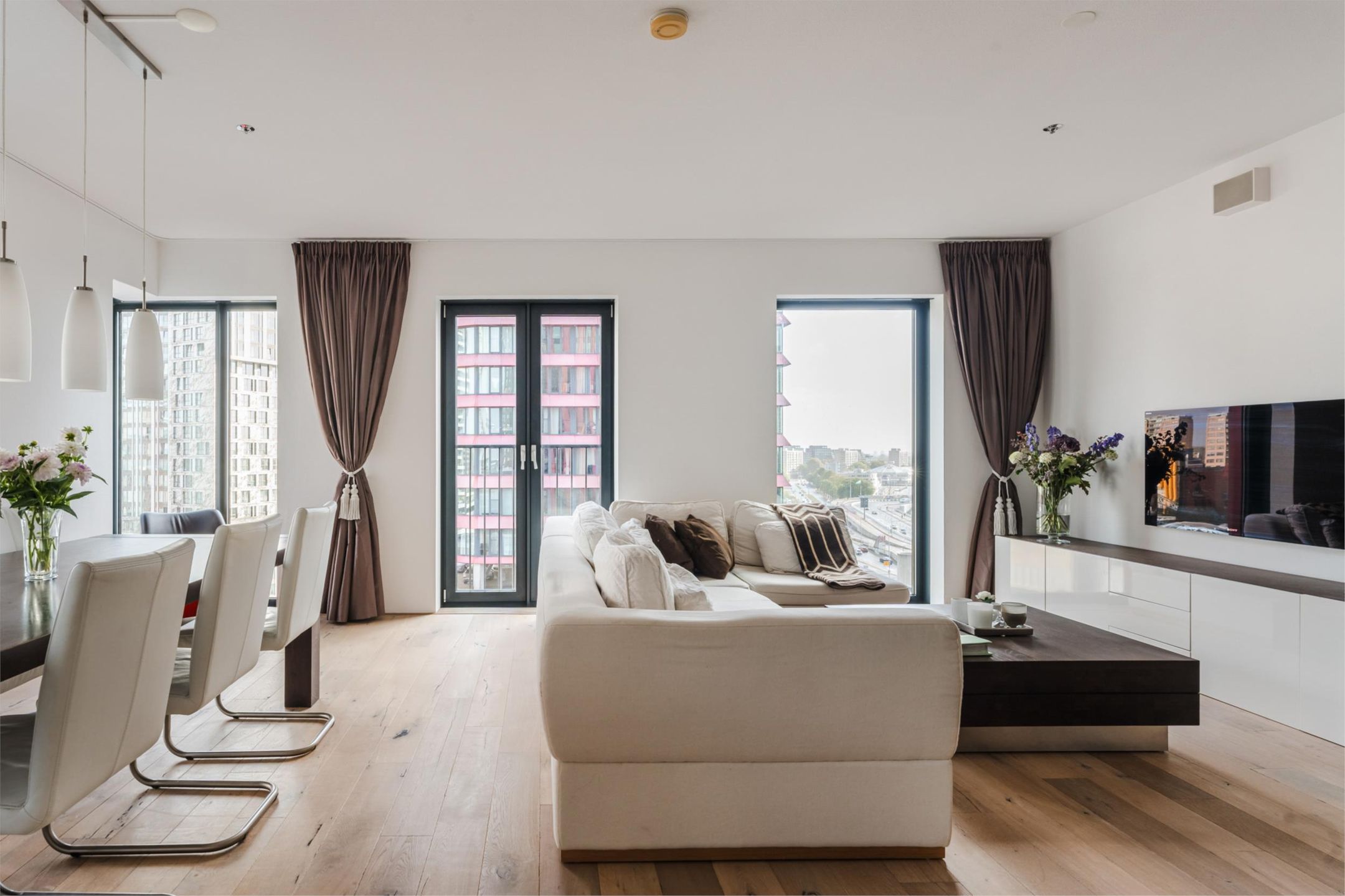 Photo 6 of Wijnbrugstraat 128