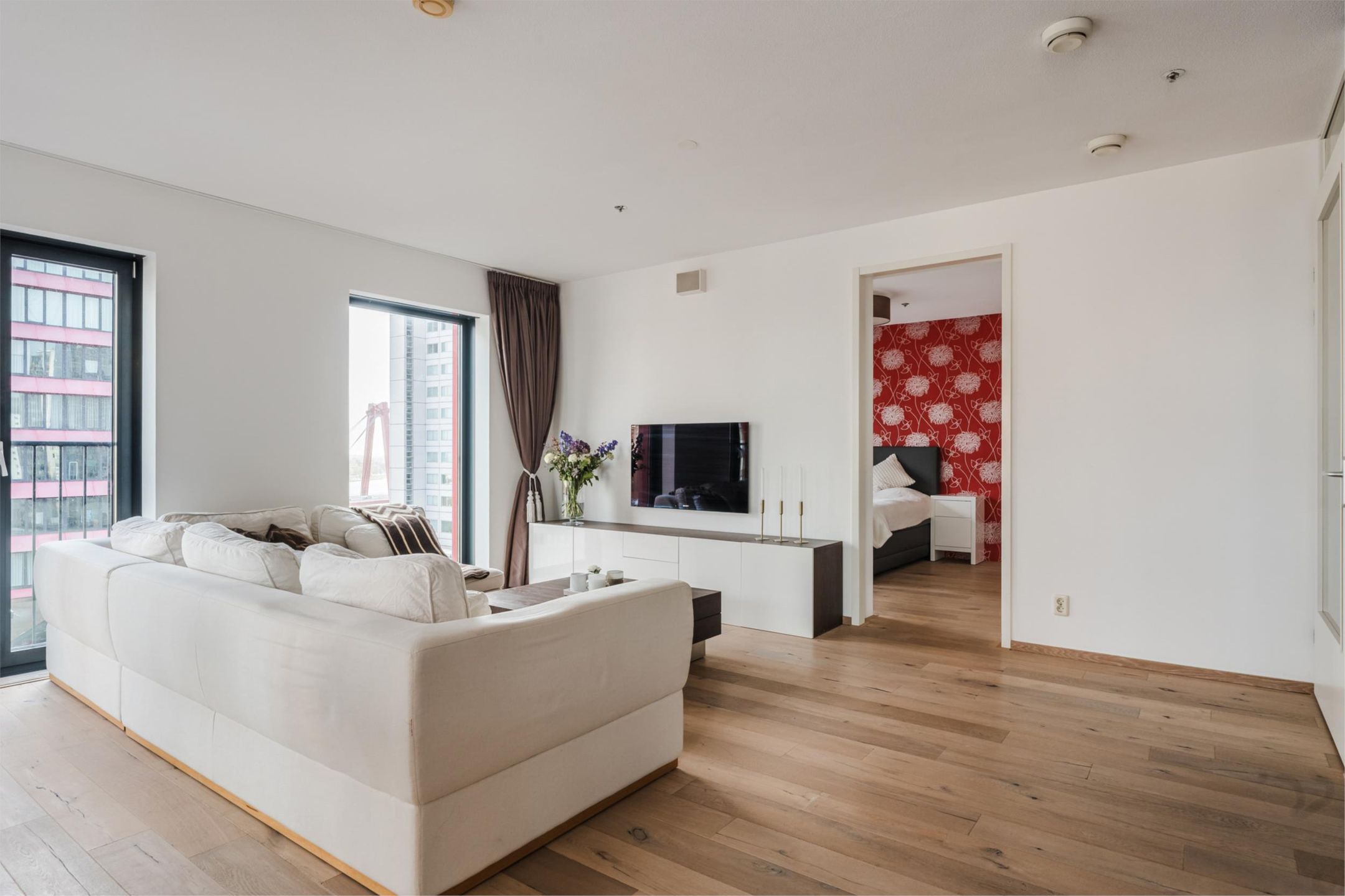 Photo 12 of Wijnbrugstraat 128