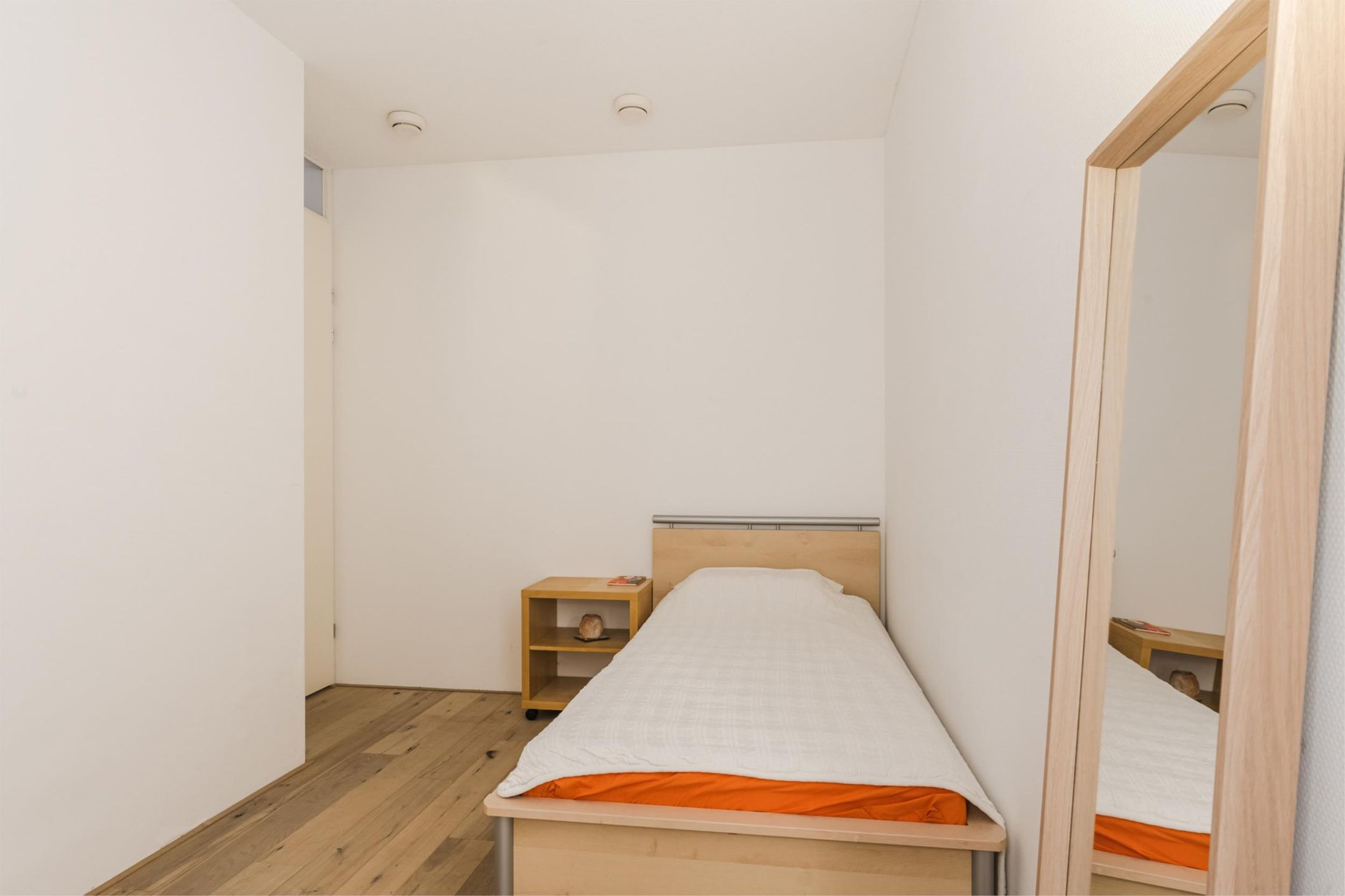 Photo 24 of Wijnbrugstraat 128