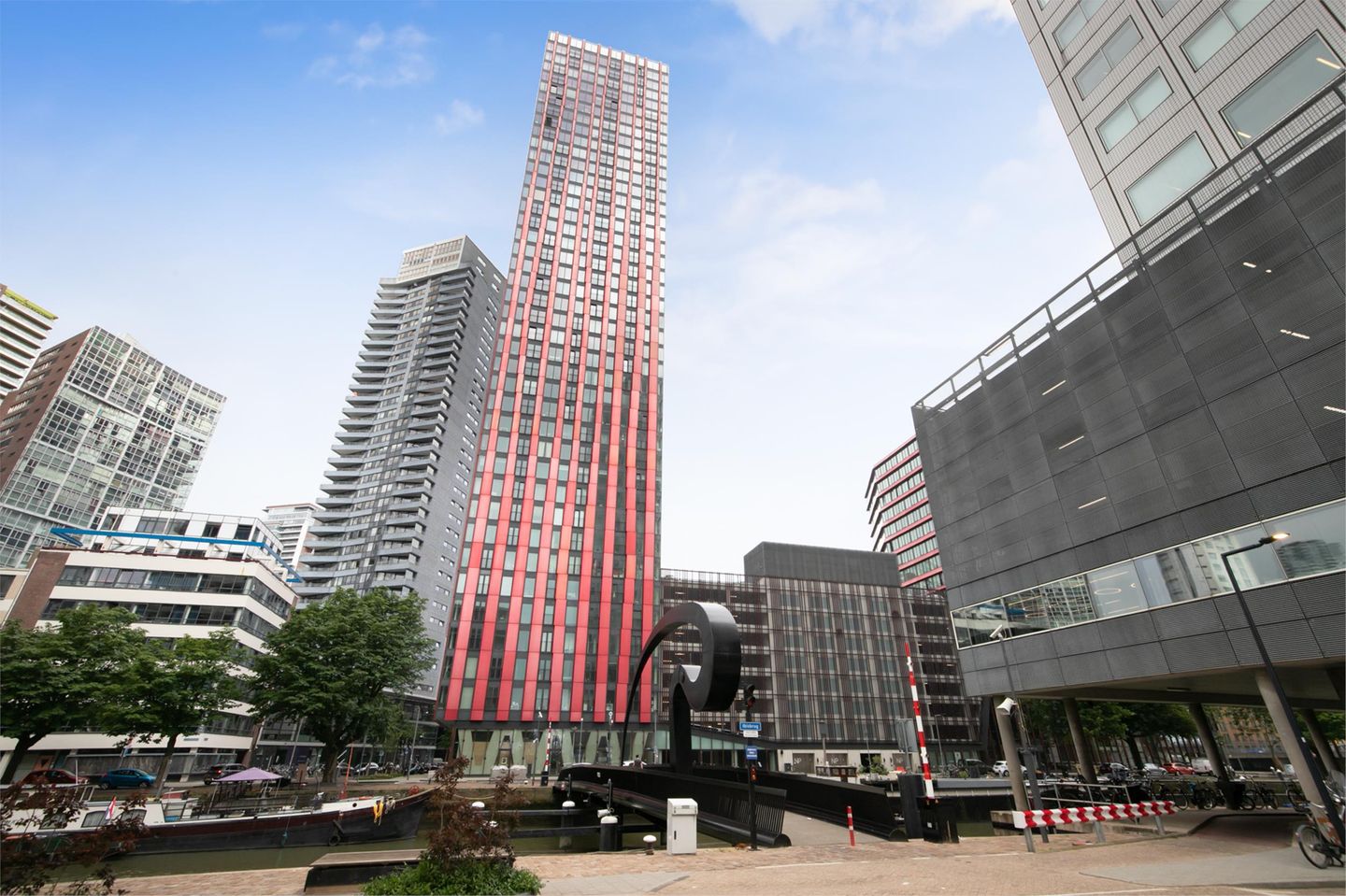 Photo 34 of Wijnbrugstraat 128