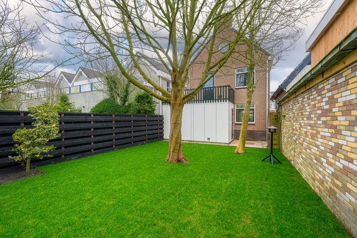 Photo 12 of Nieuweweg 4