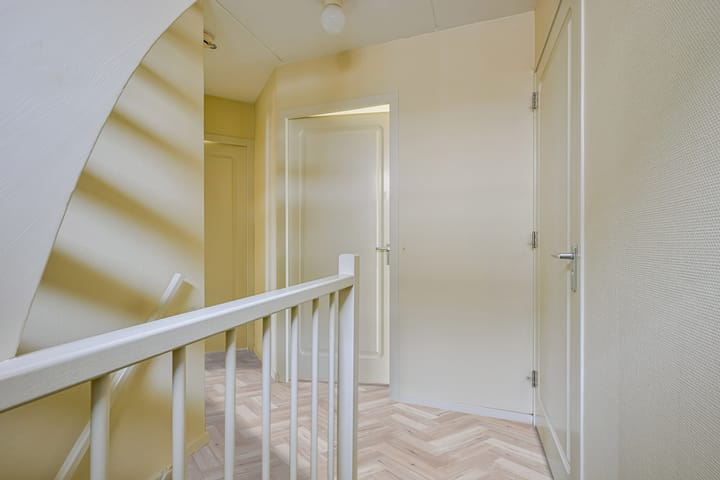 Photo 32 of Nieuweweg 4