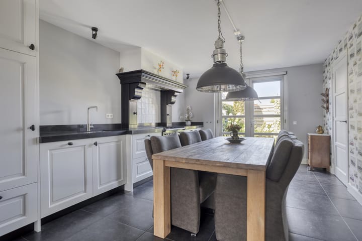 Foto 13 van Clematisstraat 3