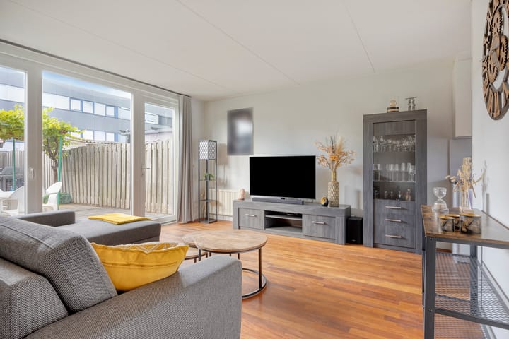 Foto 7 van Megenstraat 54