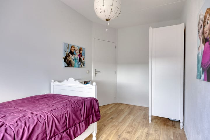 Foto 24 van Megenstraat 54