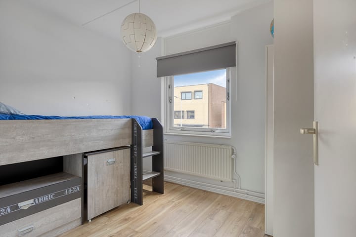 Foto 25 van Megenstraat 54