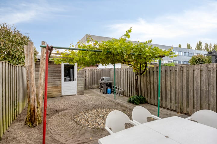 Foto 32 van Megenstraat 54