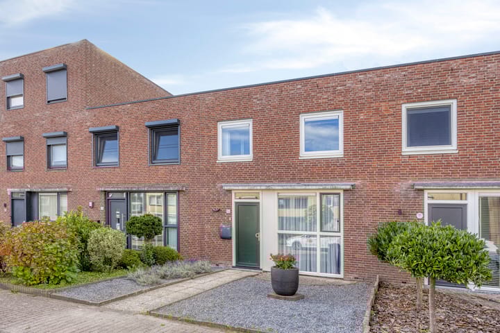 Foto 37 van Megenstraat 54