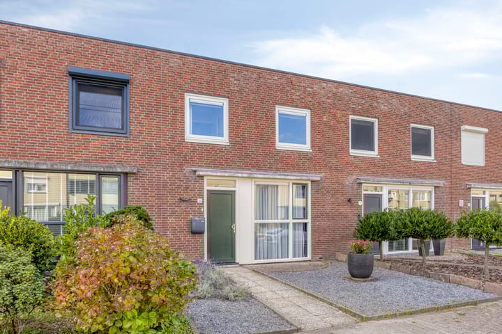 Foto 38 van Megenstraat 54