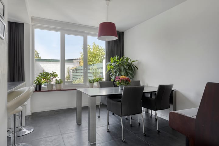 Foto 13 van Ruysdaelstraat 33