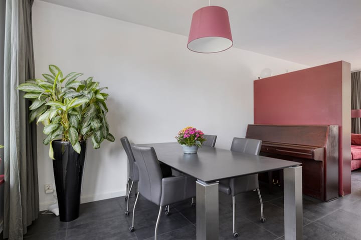 Foto 14 van Ruysdaelstraat 33