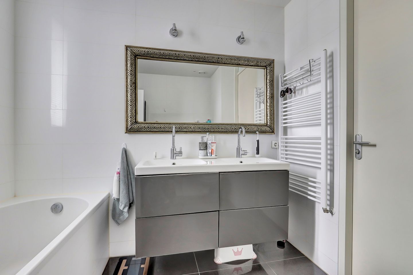 Foto 25 van Strombolihof 2