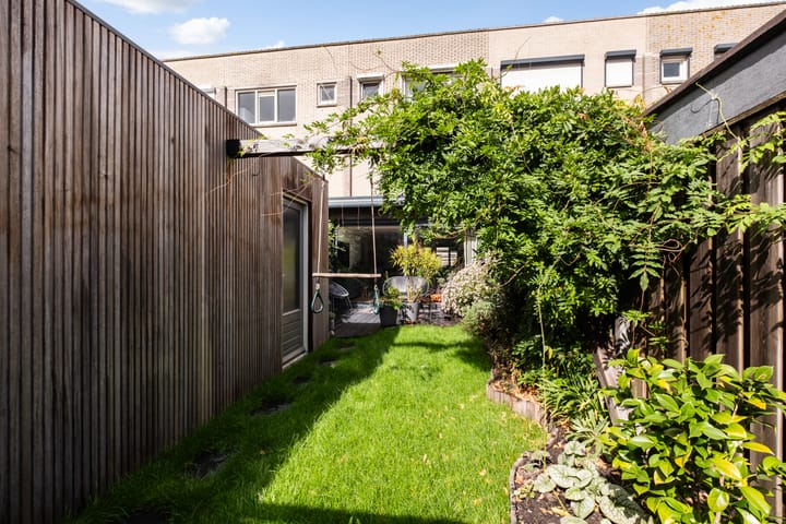 Foto 5 van Stoelenmatterspad 17