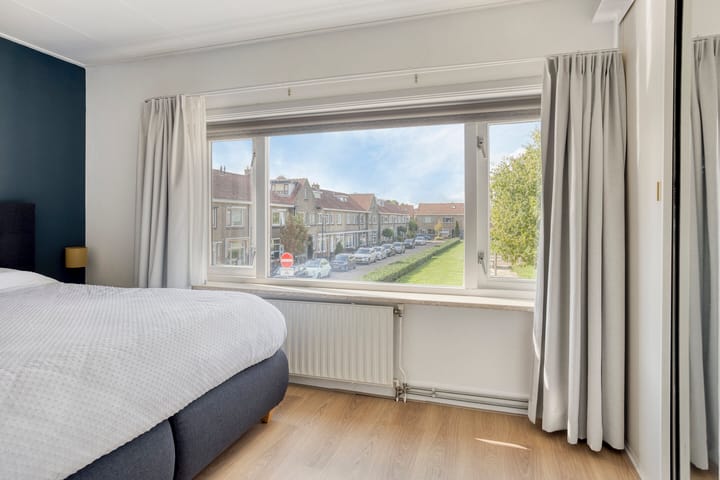 Foto 21 van L. Huismanstraat 4