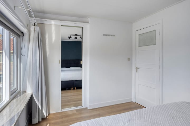 Foto 23 van L. Huismanstraat 4