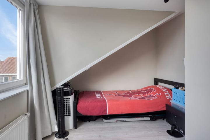 Foto 36 van L. Huismanstraat 4