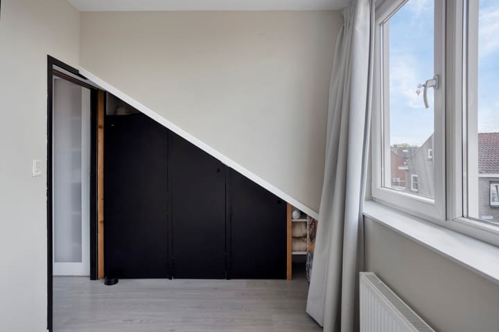 Foto 37 van L. Huismanstraat 4