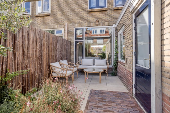 Foto 38 van L. Huismanstraat 4