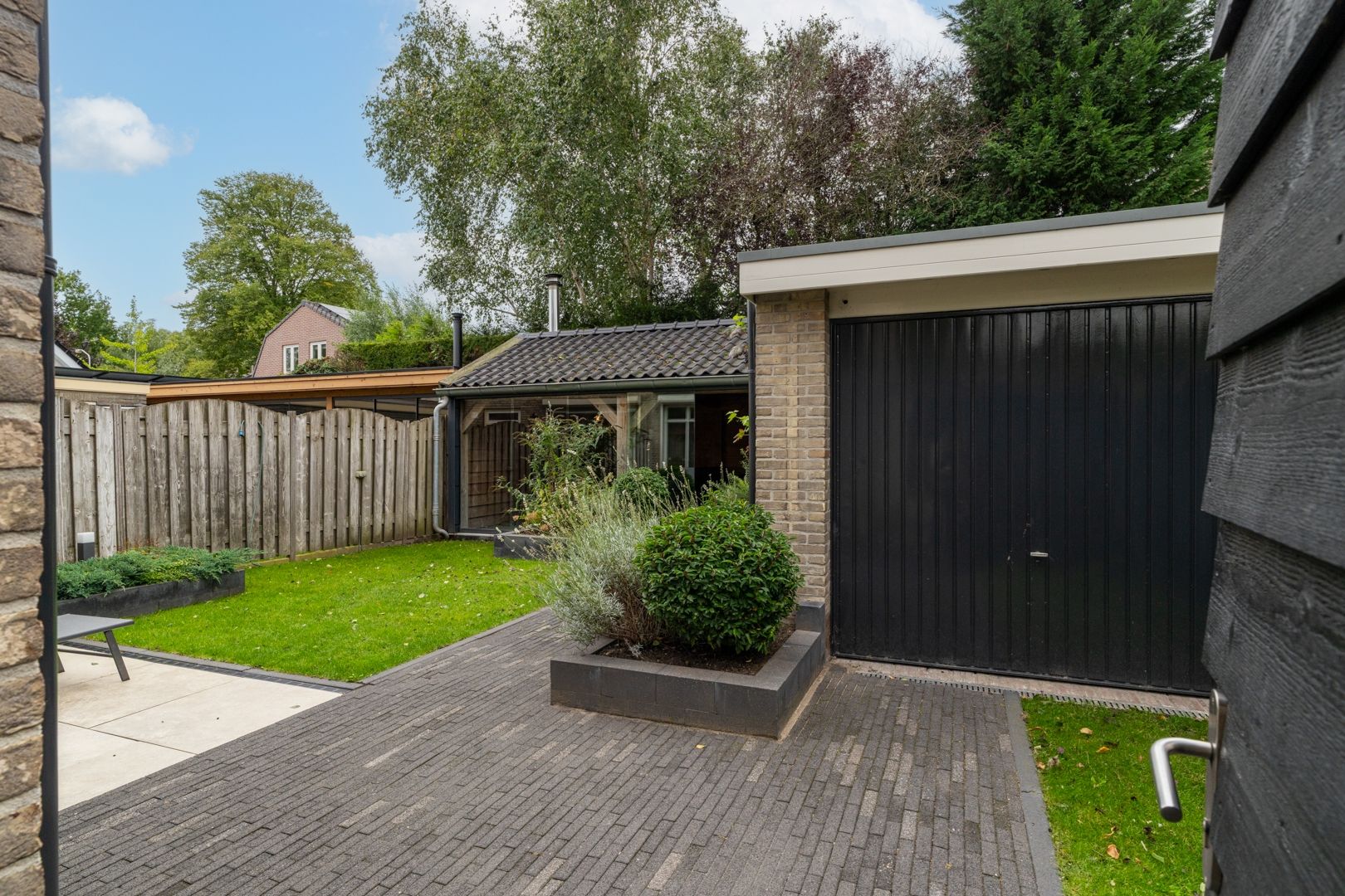 Foto 30 van Donkerstraat 12