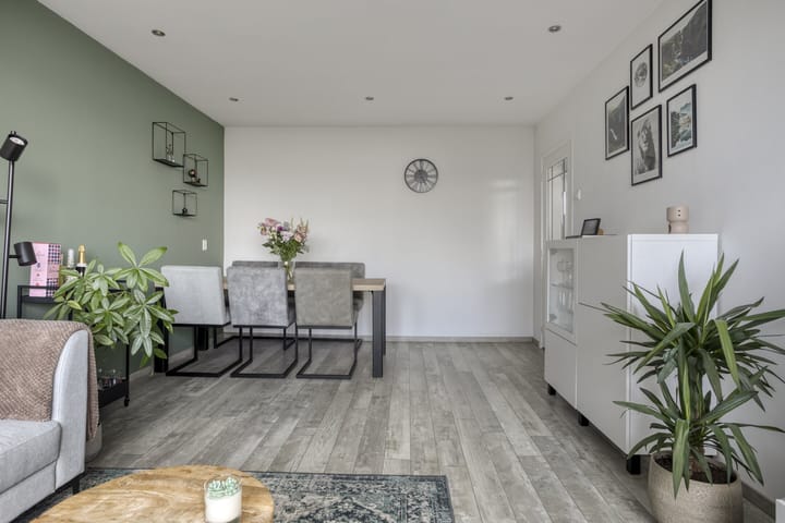 Foto 17 van Antwerpenstraat 102