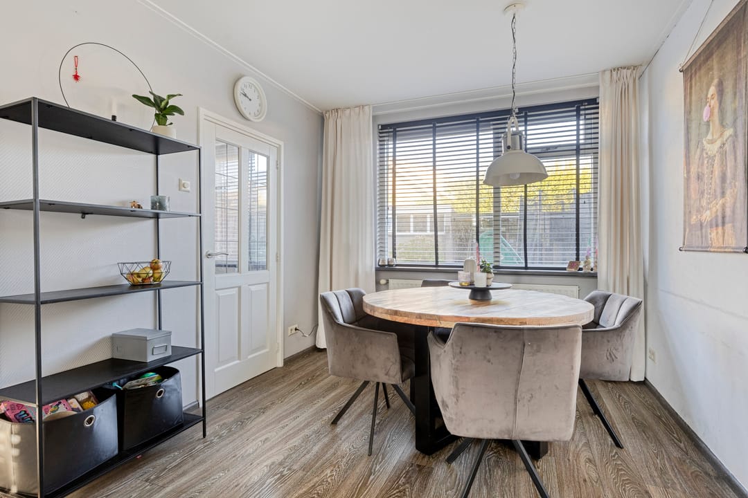 Foto 11 van Jan van Bloisstraat 50