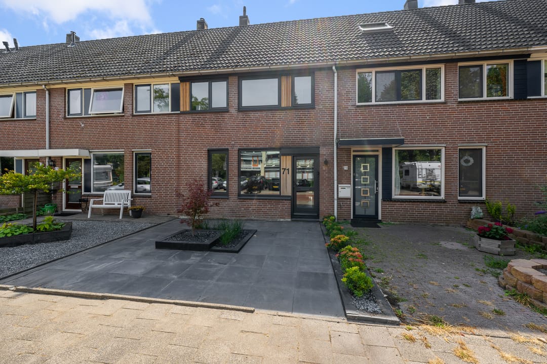 Foto 1 van Roosje Vosstraat 71