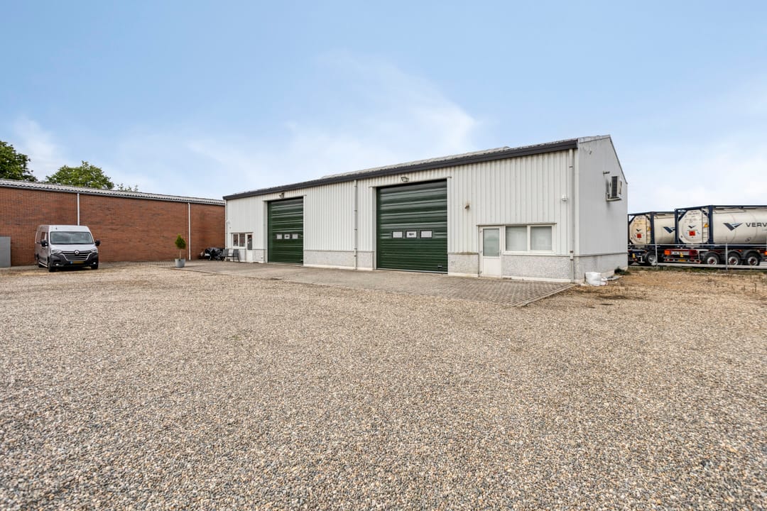 Photo 2 of Stationsweg 80