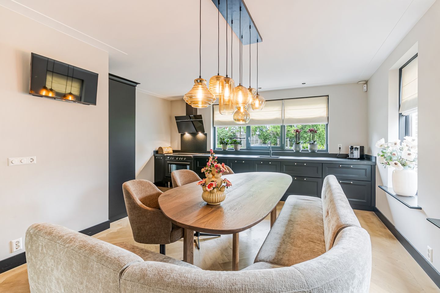 Foto 19 van Dagobertstraat 3