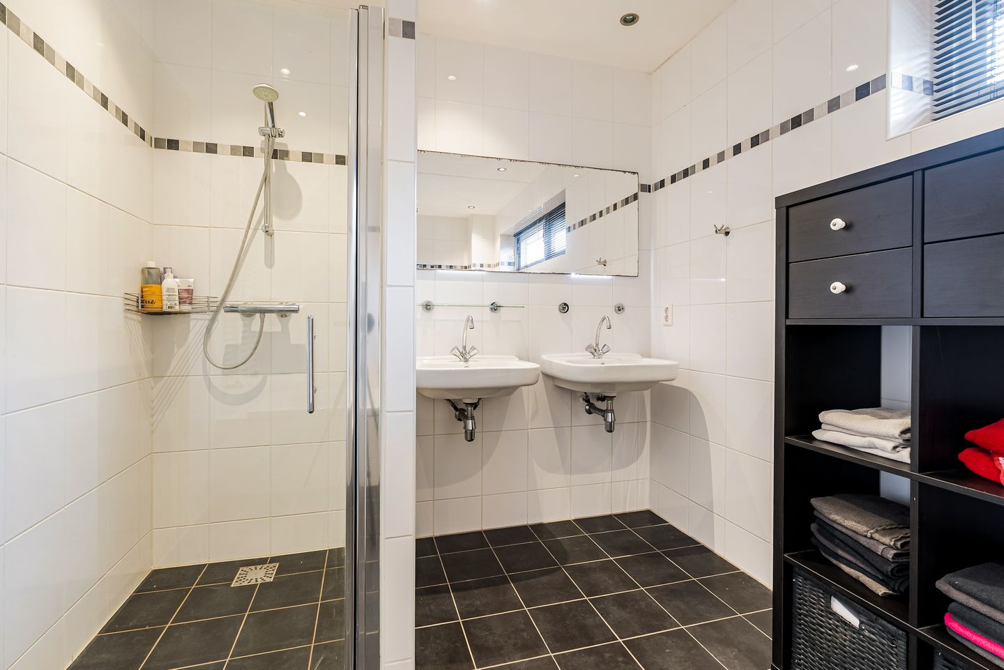 Foto 50 van Dagobertstraat 3