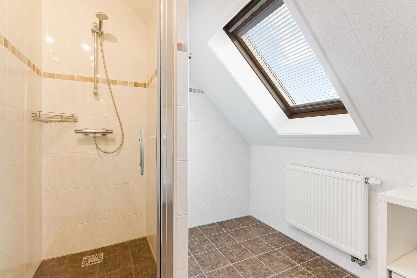 Foto 65 van Dagobertstraat 3