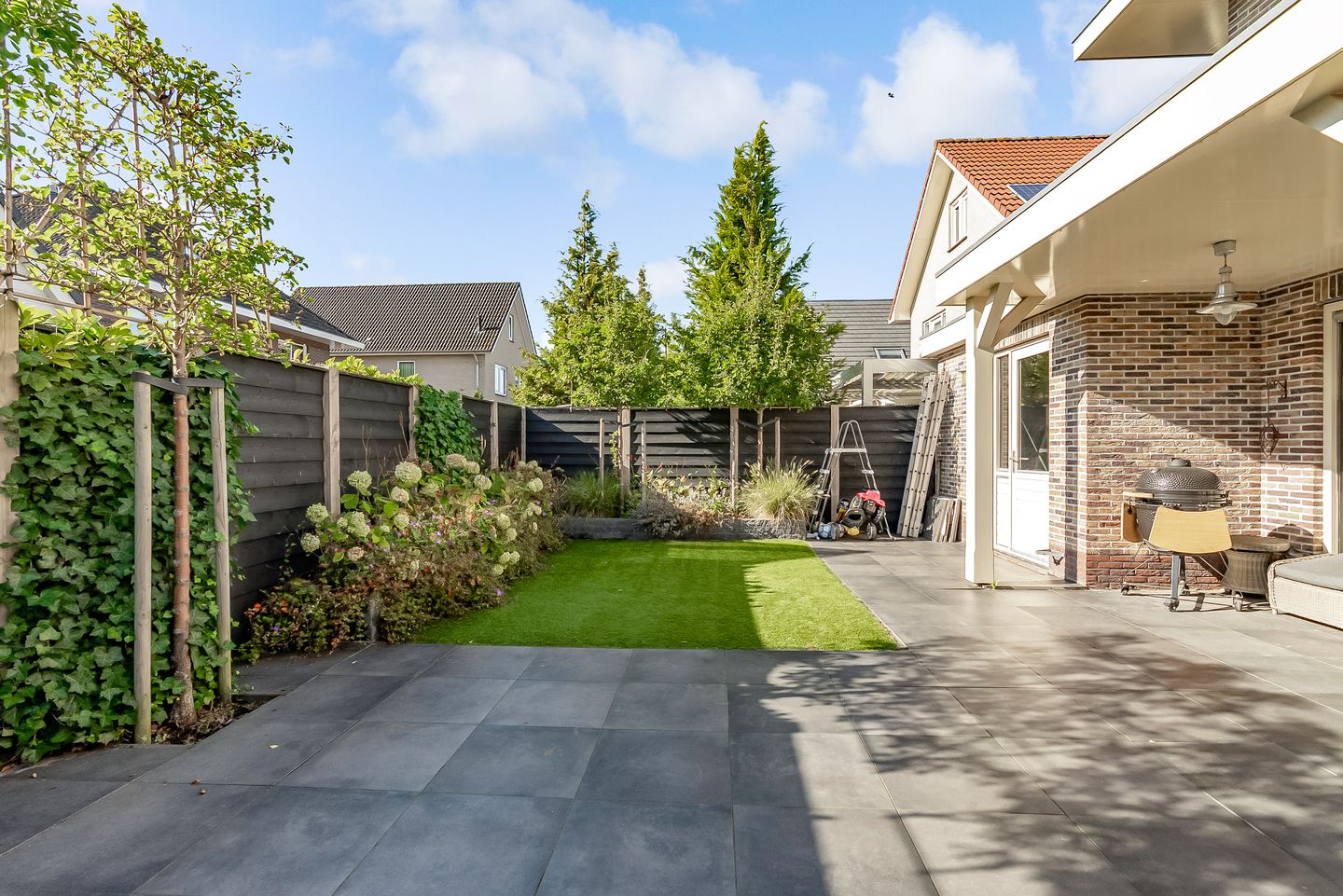 Foto 79 van Dagobertstraat 3