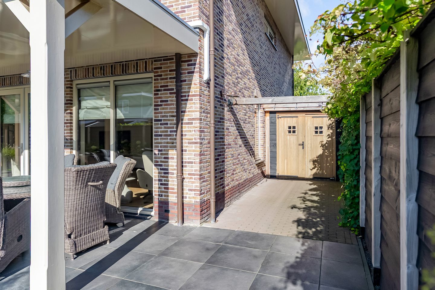 Foto 80 van Dagobertstraat 3