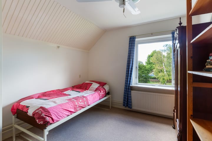 Foto 17 van Burg. Brediusstraat 3