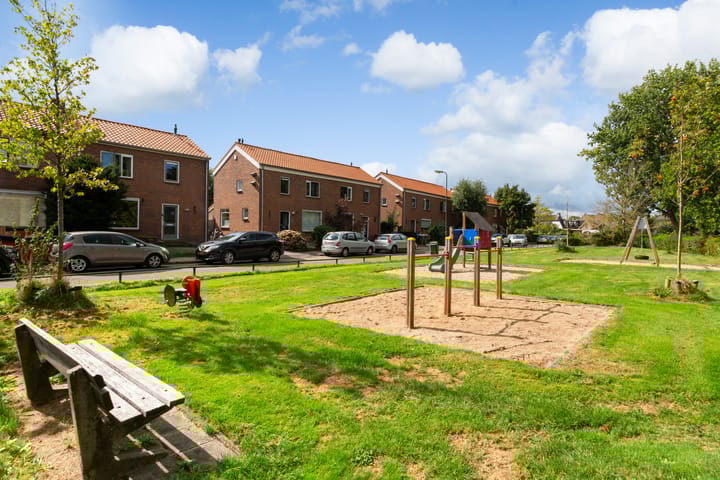 Foto 35 van Burg. Brediusstraat 3