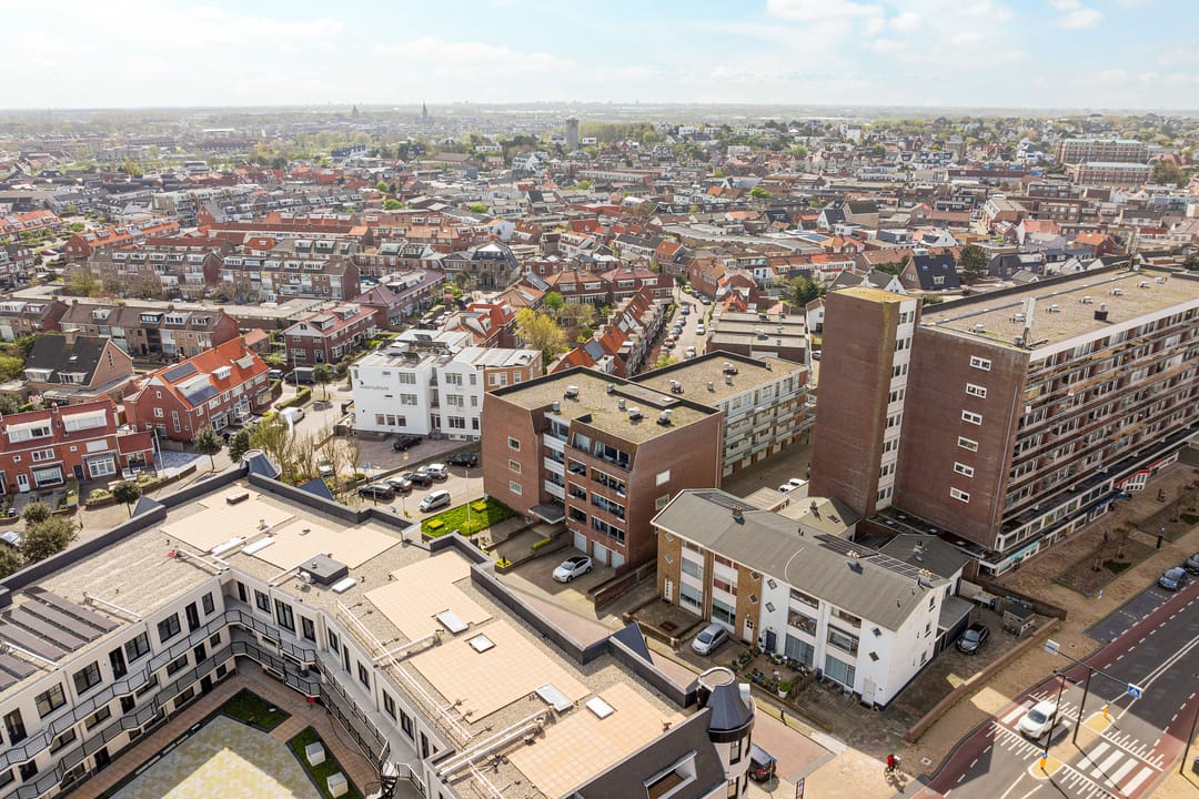 Foto 26 van Jan van Henegouwenweg 56