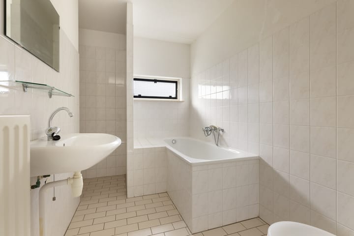 Foto 6 van Burgemeester Postweg 63